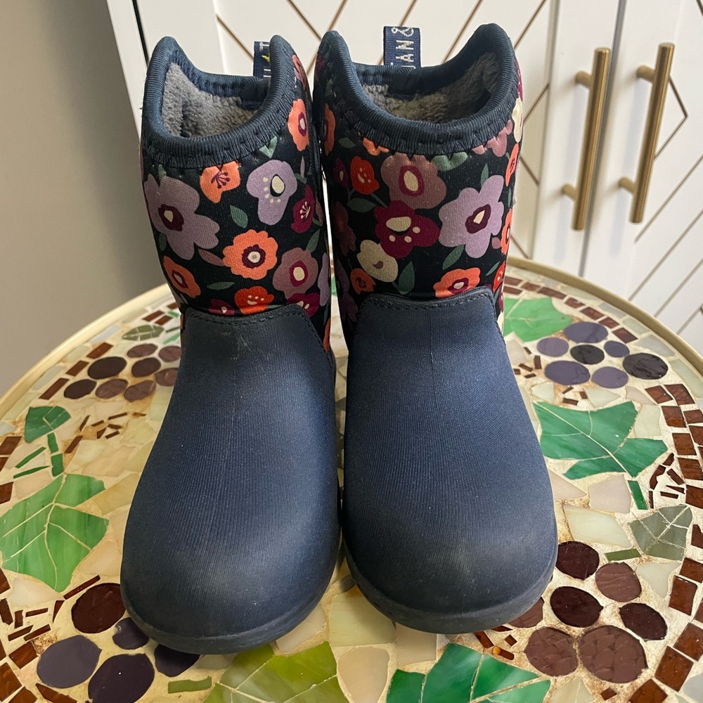 Jan& Jul kids boots